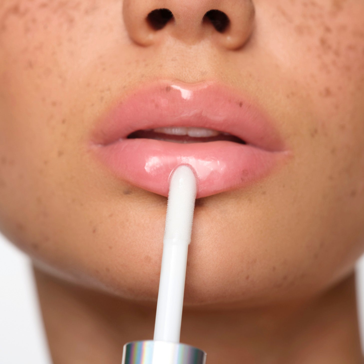 Lip Relapse Plumping Gloss - Clear - Image 6
